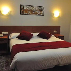 2* Pensión Alameda